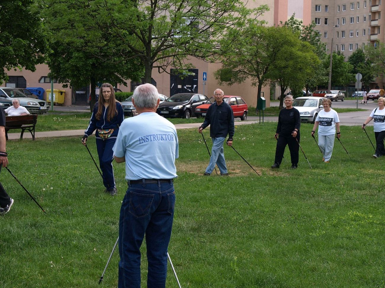 Folytatódnak az ingyenes nordic walking programok 2023-ban is